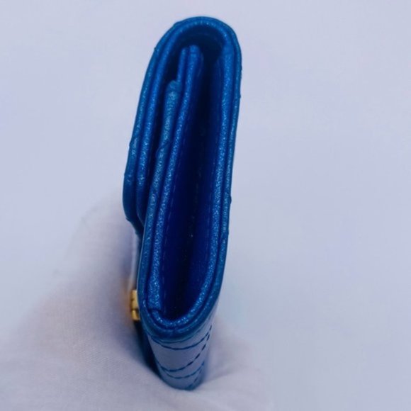 EUC CHANEL Metallic Blue Calfskin Quilted Reissue Flap Card Holder - Picture 8 of 15